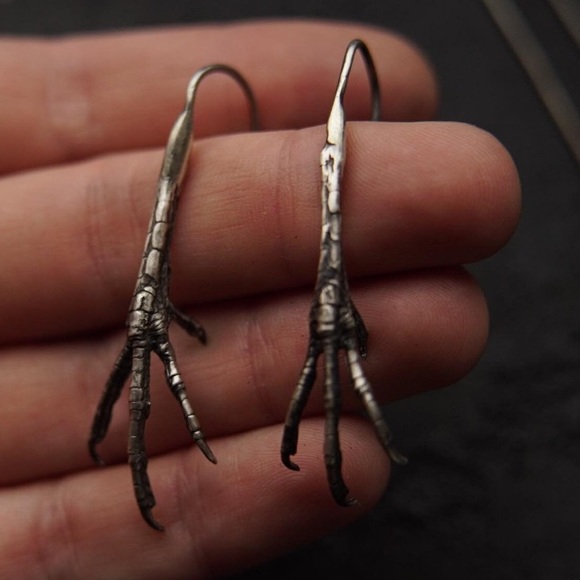 Ellen Rococo Sterling Silver Starling Bird Claw Talon Hanger Earrings BNIB - Picture 3 of 6